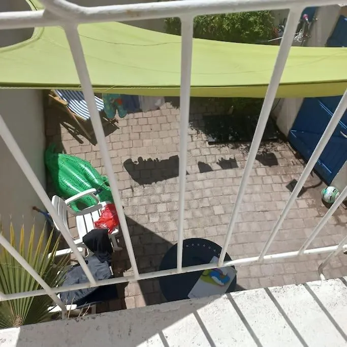 Plage Des Sablettes -St Mandrier Maison Du Pecheur Ла-Сейн-сюр-Мер 0*,